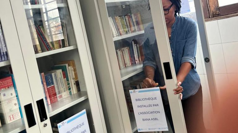 Bibliothèque scolaire BANA